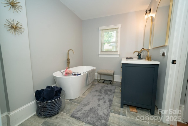 1712 Umstead St, Charlotte, NC 28205 - full bath with a soaking tub and vanity
