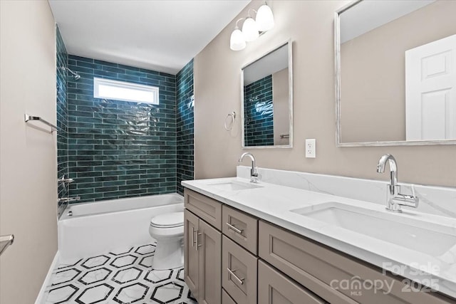 1033 12th Avenue Dr NW, Hickory, NC 28601 - full bathroom with double vanity and shower / washtub combination