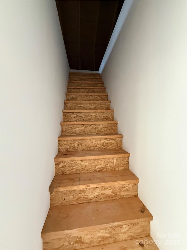 105 Elk Creek Ln, Hudson, NC 28638 - view of stairway
