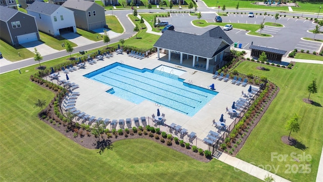 135 Orson Oaks Ln, Pineville, NC 28134 - aerial view of a pool