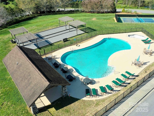 189 Cove Loop Rd, Hendersonville, NC 28739 - community pool featuring a patio