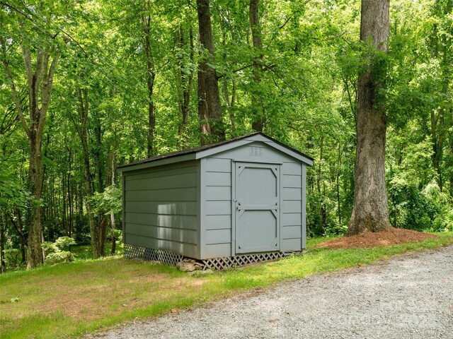 2771 Old Clear Creek Rd, Hendersonville, NC 28792 - photo 27