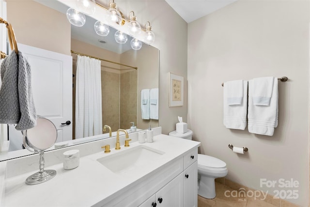 106 N Laurel Ave Unit 118, Charlotte, NC 28207 - full bath with vanity, tile patterned flooring, and curtained shower