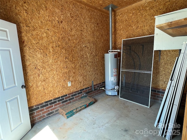 2515 Myra Ln, Lincolnton, NC 28092 - storage with water heater
