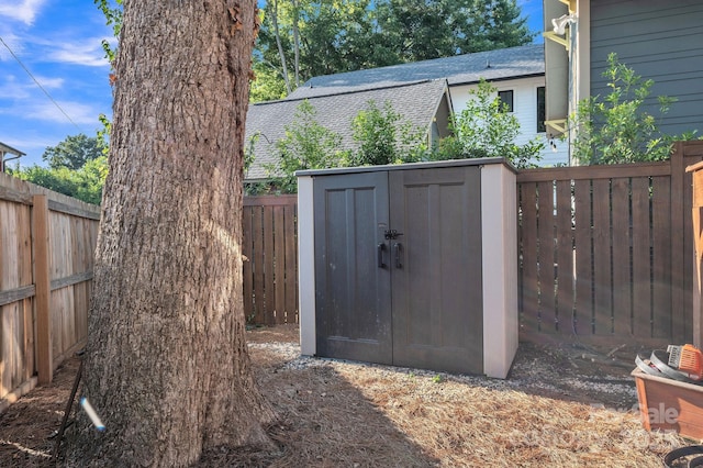 305 Solomon St, Charlotte, NC 28216 - photo 35