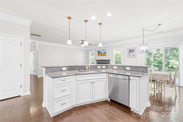 120 Carolinian Dr, Statesville, NC 28677 - photo 13