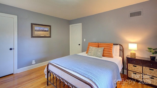 207 Buncombe St, Hendersonville, NC 28739 - bedroom featuring wood finished floors and baseboards