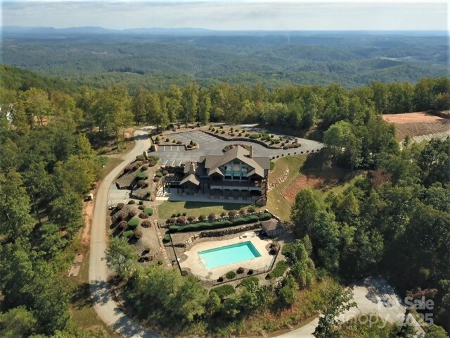 241 Rock Ledge Dr, Lake Lure, NC 28746