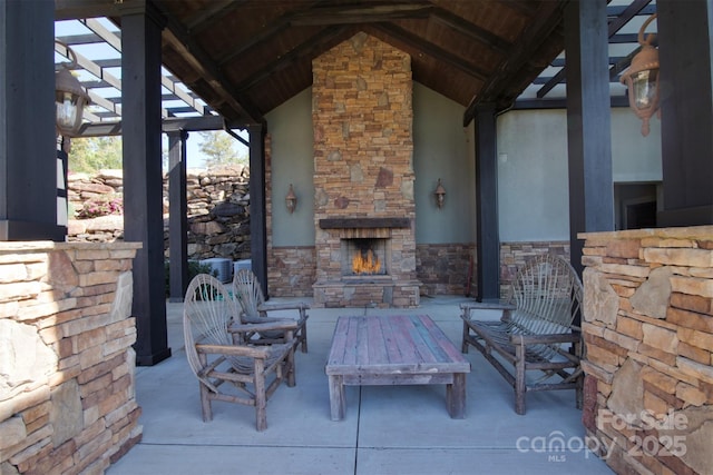 241 Rock Ledge Dr, Lake Lure, NC 28746