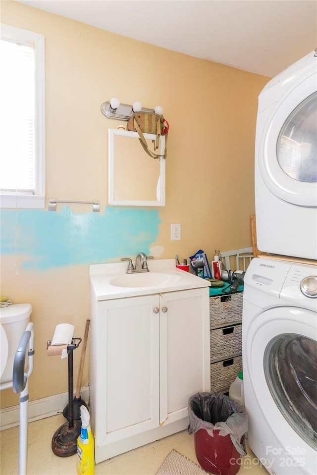 3037 Marlowe Ave, Charlotte, NC 28208 - washroom featuring stacked washing machine and dryer