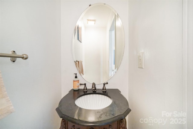 4732 Meadowfield Rd Unit L35, Charlotte, NC 28215 - bathroom with vanity