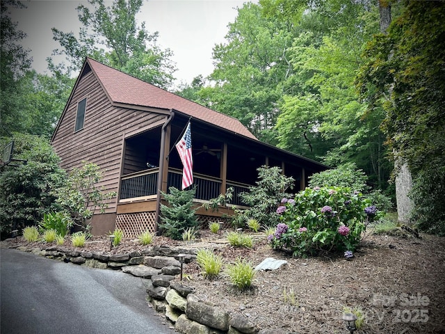 1952 Davis Mountain Rd, Hendersonville, NC 28739 - photo 1