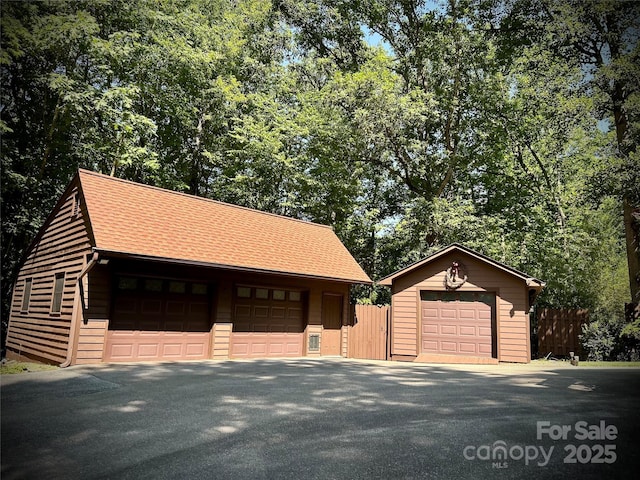 1952 Davis Mountain Rd, Hendersonville, NC 28739 - photo 17