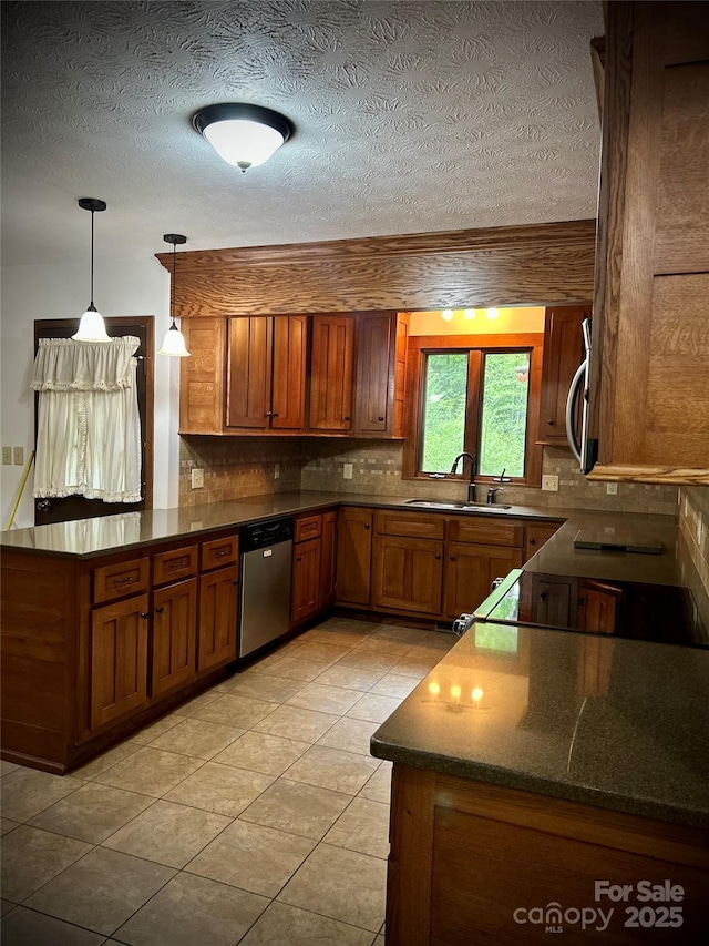 1952 Davis Mountain Rd, Hendersonville, NC 28739 - photo 22