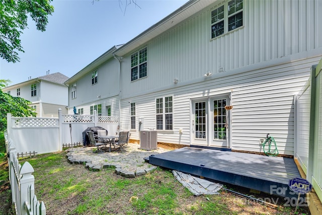 713 Torrey Pines Ln, Fort Mill, SC 29715 - back of house featuring a deck