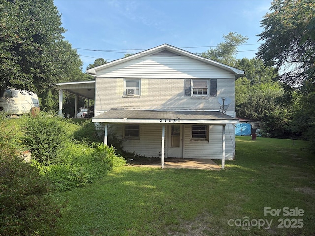 2103 Clawson Ave, Kannapolis, NC 28081 - back of property with a lawn