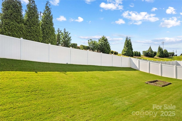 3835 Norman View Dr, Sherrills Ford, NC 28673 - fenced backyard with a garden