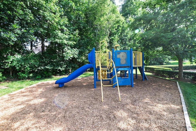 12704 Franklin Square Rd, Charlotte, NC 28213 - view of communal playground