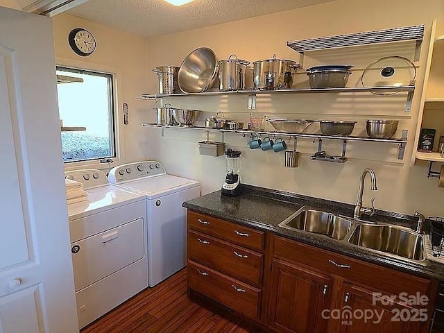 617 Norton Fork Rd, Hot Springs, NC 28743 - laundry room with dark wood-type flooring, independent washer and dryer, and a textured ceiling