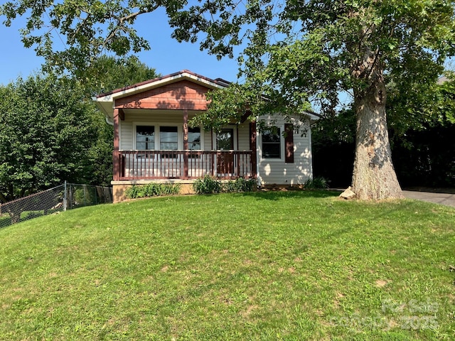615 Marietta St, Asheville, NC 28803 - bungalow-style house featuring covered porch