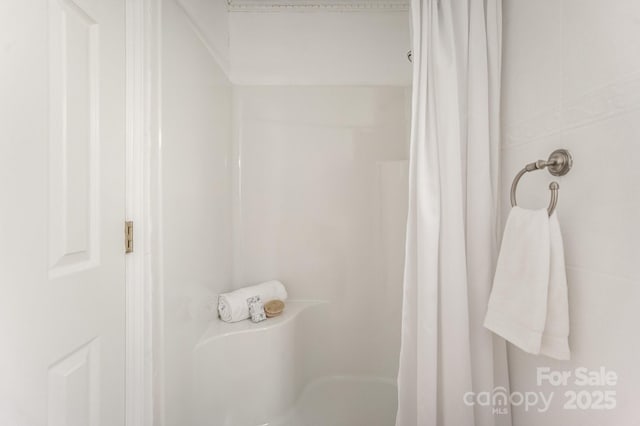 3427 Wonderland Dr, Matthews, NC 28104 - bathroom with curtained shower