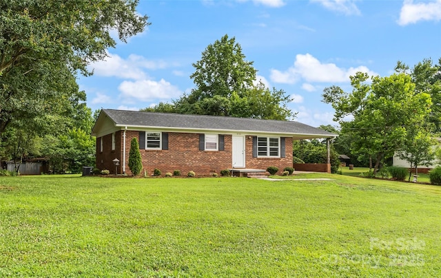 4146 Old State Rd, Newton, NC 28658 - ranch-style house featuring a front yard and brick siding