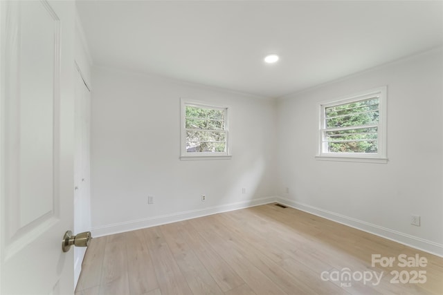 4146 Old State Rd, Newton, NC 28658 - unfurnished room with plenty of natural light, light wood-style floors, and recessed lighting