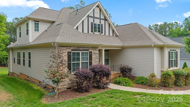 704 Kenway Loop, Mooresville, NC 28117 - view of side of home featuring a yard, crawl space, and a shingled roof