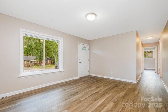 5323 Snow White Ln, Charlotte, NC 28213 - photo 3