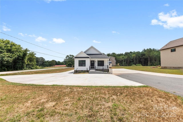 3511 Warlicks Church Rd, Connelly Springs, NC 28612 - modern inspired farmhouse with a front yard and driveway