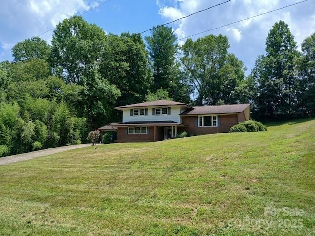 8417 Rolling Hills Ave, Hickory, NC 28602 - photo 1