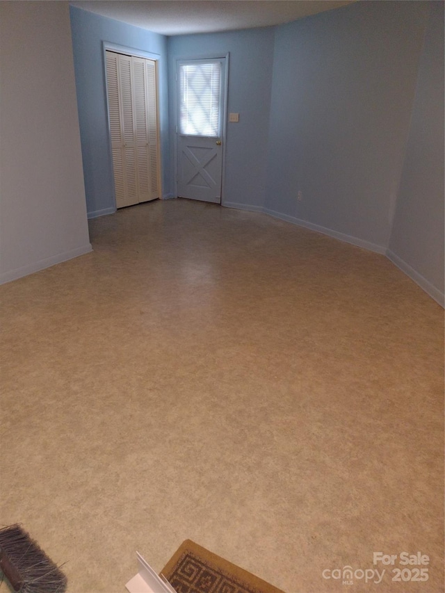 500 Steel Bridge Loop, Hickory, NC 28601 - empty room with baseboards