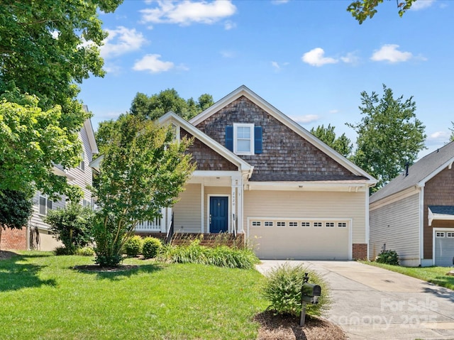 2620 Merion Hills Ct, Charlotte, NC 28269 - photo 1