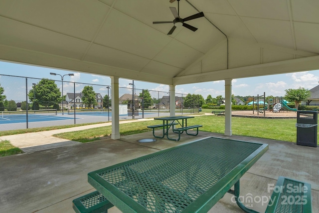 1807 Robbins Meadows Dr, Waxhaw, NC 28173 - surrounding community with a tennis court
