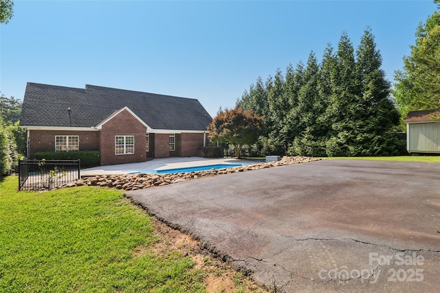 2411 Stoney Run Dr Unit 13, Oakboro, NC 28129 - swimming pool with a lawn
