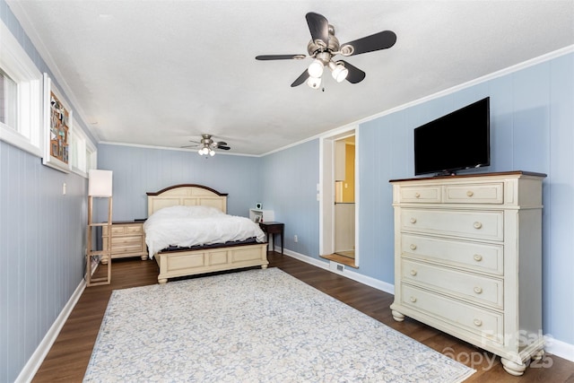 304 W Colonial Dr, Salisbury, NC 28144 - bedroom with crown molding, dark wood-style floors, and a ceiling fan