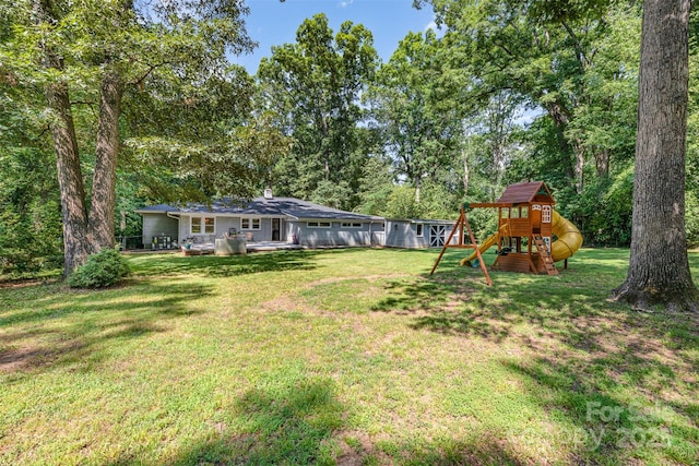 304 W Colonial Dr, Salisbury, NC 28144 - view of green lawn featuring a playground