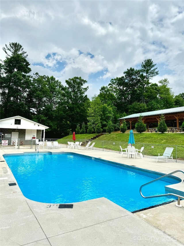 37 Coyote Dr, Marion, NC 28752 - photo 23