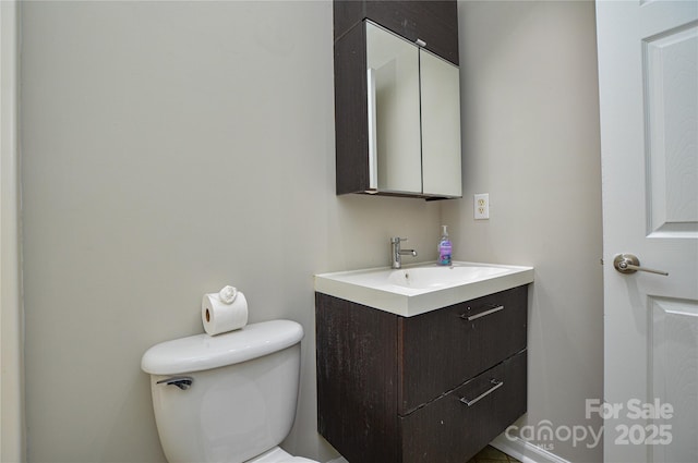 1312 Shenandoah Cir, Rock Hill, SC 29730 - half bath featuring toilet and vanity