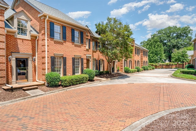2825 Sharon View Rd, Charlotte, NC 28210 - photo 2