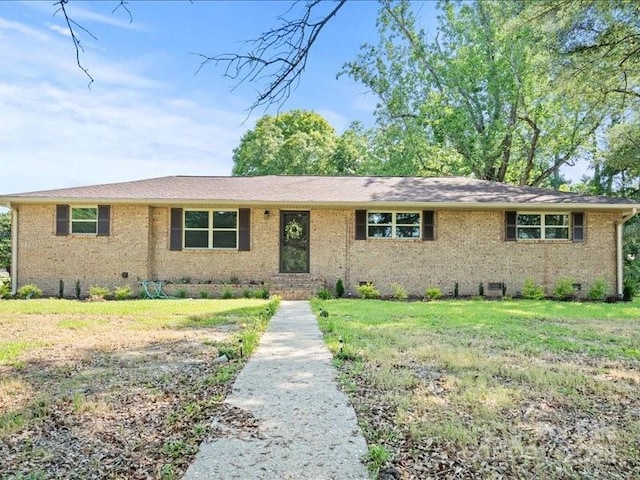 136 Chester Park Cir, Chesterfield, SC 29709 - photo 1