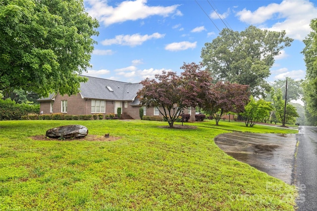 36433 Azalea Cir, New London, NC 28127 - view of grassy yard