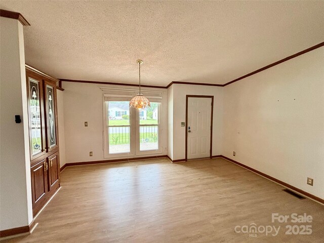 243 Riverwind Dr, Hendersonville, NC 28739 - photo 5