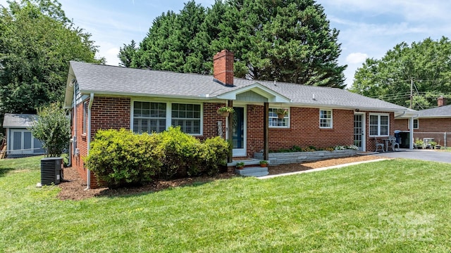 2623 NE 13th St NE, Hickory, NC 28601 - single story home featuring a chimney, brick siding, and roof with shingles