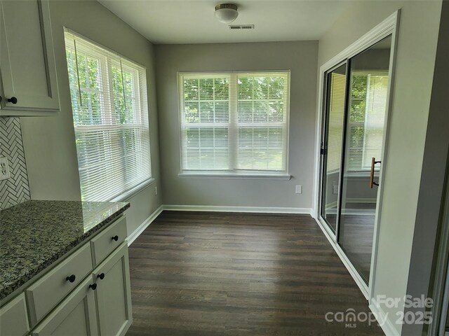 5855 Amity Springs Dr, Charlotte, NC 28212 - photo 11