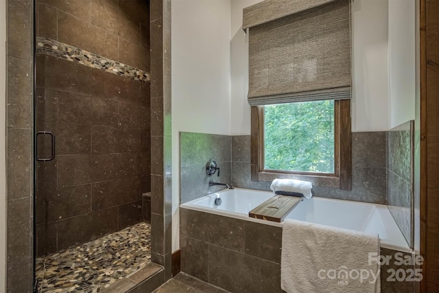 2101 October Dr Unit 150, Nebo, NC 28761 - full bath featuring a garden tub and a shower stall