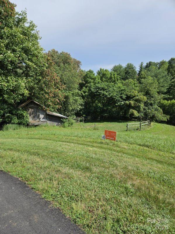 9999 Settlers Trl Unit 43, Mars Hill, NC 28754