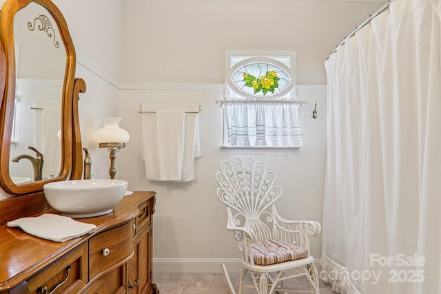 8 Amos Ct, Maggie Valley, NC 28751 - bathroom featuring vanity and curtained shower