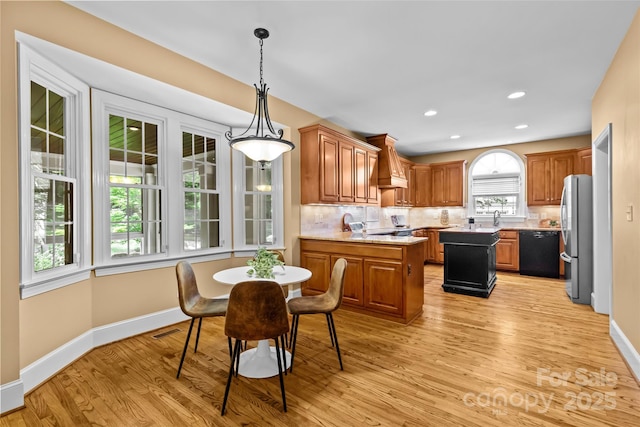 1019 Westlake Dr, Kannapolis, NC 28081 - dining area featuring light wood-type flooring and recessed lighting