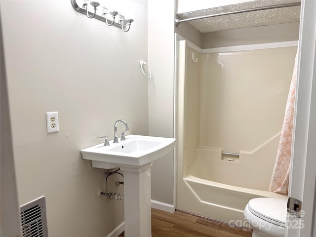 123 Avondale Ridge Rd, Asheville, NC 28803 - full bath with wood finished floors and shower / tub combination